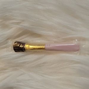 Mary Kay Eye Smudger eye color brush